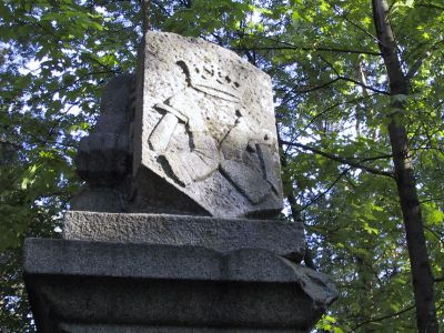 Sotahistoriaa Itä-Kannaksella 1-4.6.2001
Käkisalmi 1918 muistomerkki
