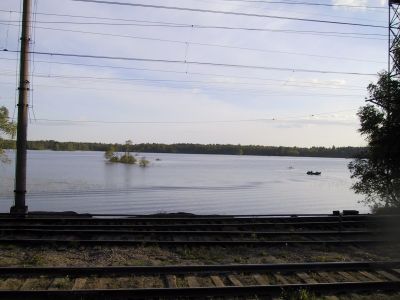 Sotahistoriaa Itä-Kannaksella 1-4.6.2001
Käkisalmi, rautatieaseman taustalla Vuoksi
