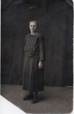 Äitini äiti Karin Neuvonen os. Tvilling (1909-1995)
